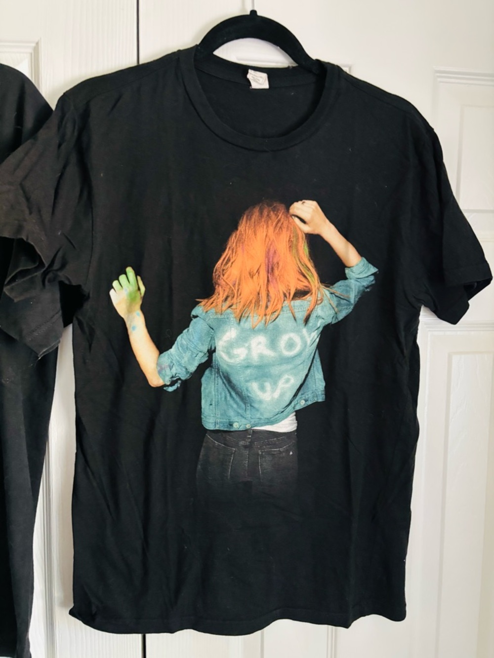 Paramore Merch Bundle - Picture 4 of 8